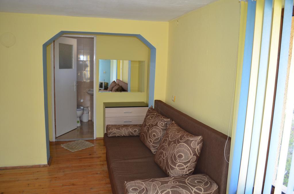Villa Ribaritsa Exteriör bild